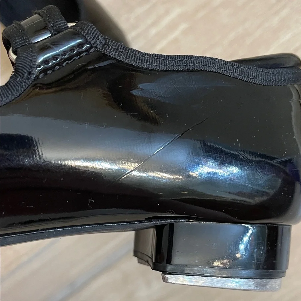 Black Tap Shoes Girls Size 3.5 Unbranded Velcro closure